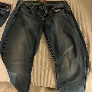 Lucky Brand Relaxed Fit Denim Jeans 2 Pairs